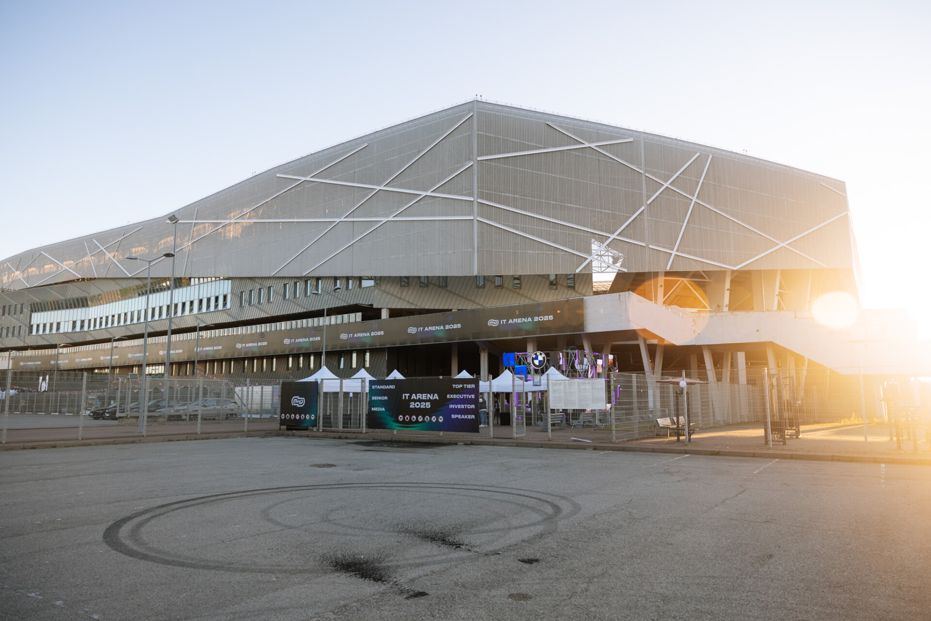 IT Arena 1