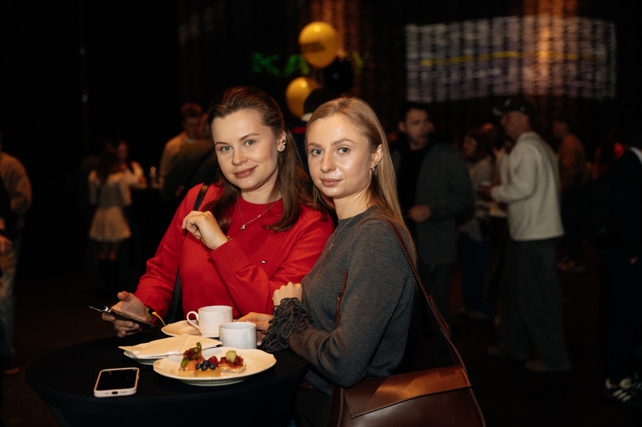6D6A15046D6A1504.jpg