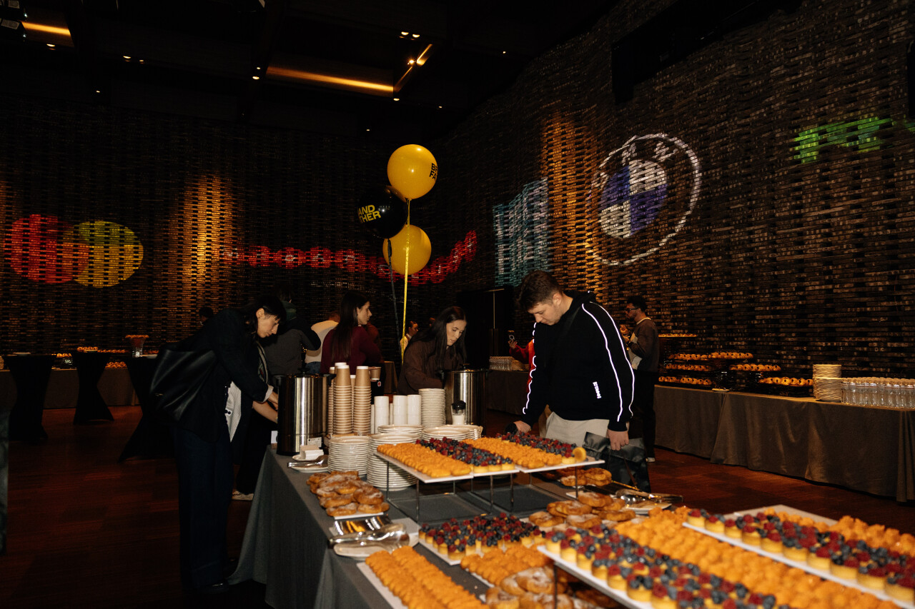 6D6A13946D6A1394.jpg