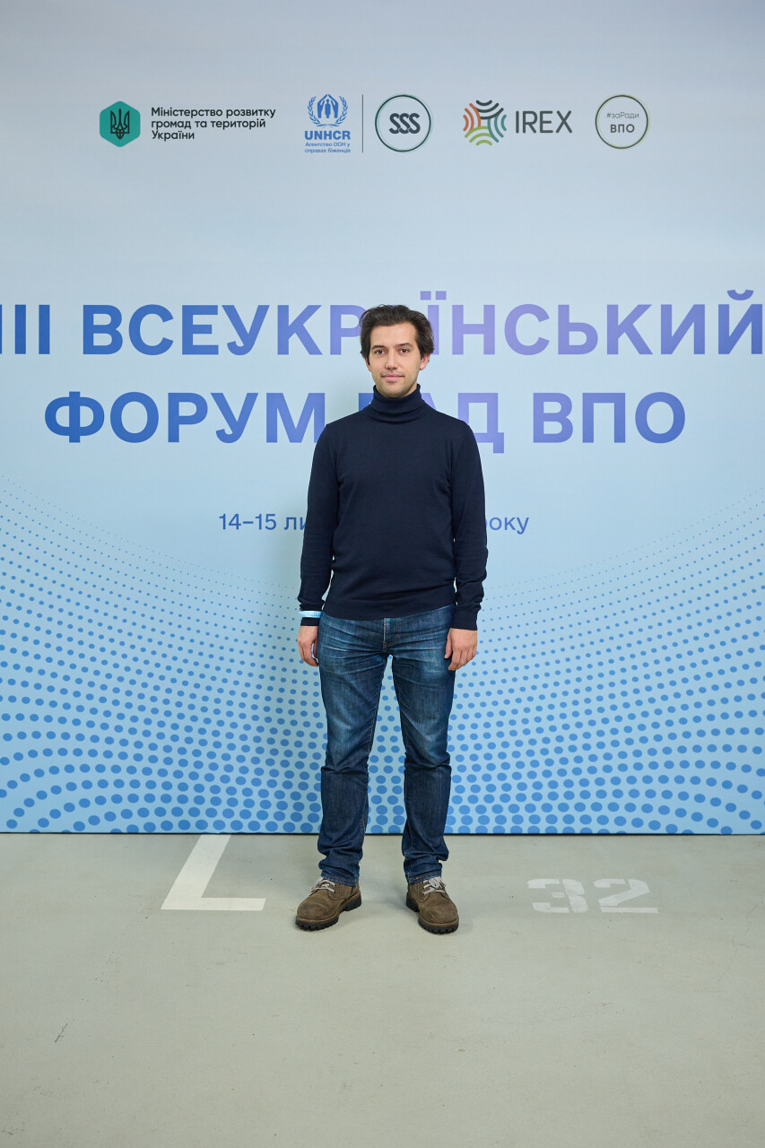 14112025_0149.jpg