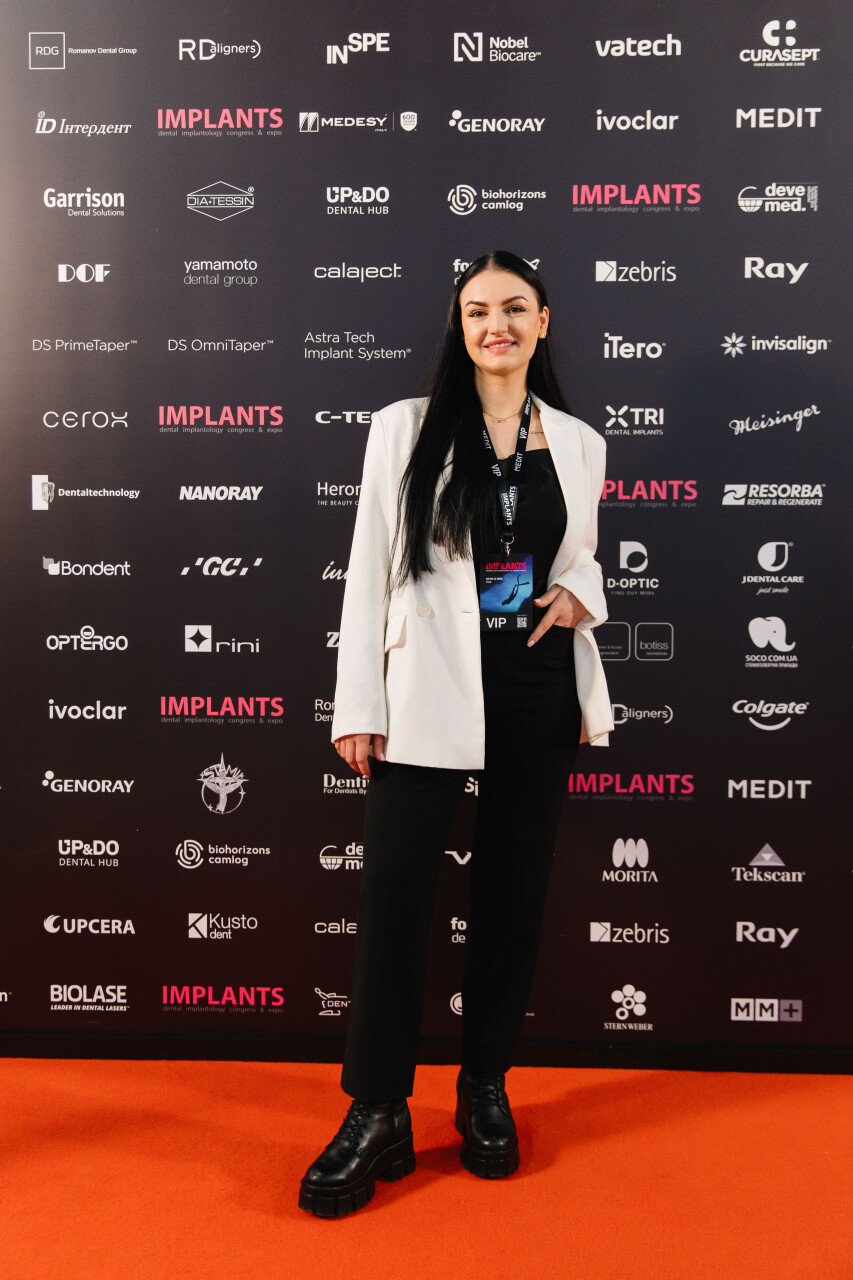 2025-12-U_Implants-31.jpg
