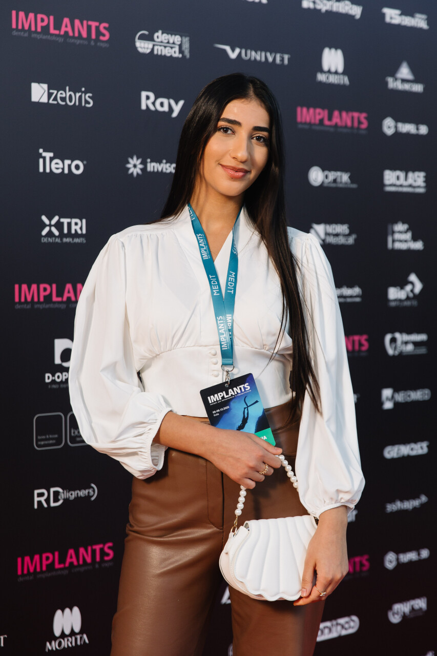 2025-12-U_Implants-1767.jpg