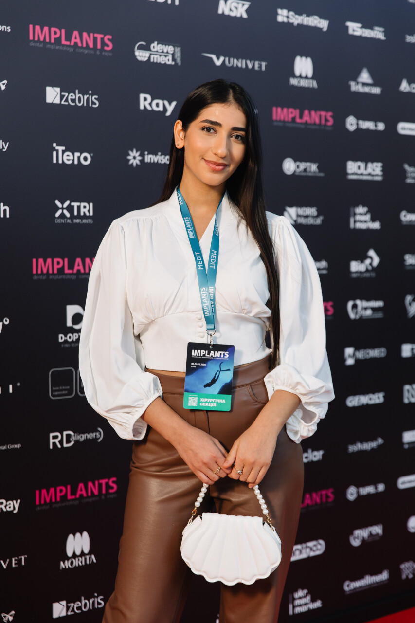 2025-12-U_Implants-1768.jpg