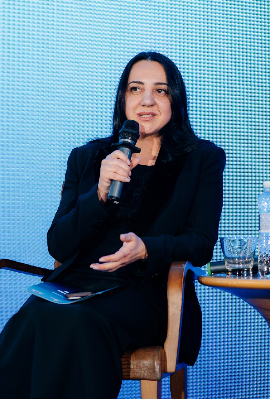 85Z_1458.jpg