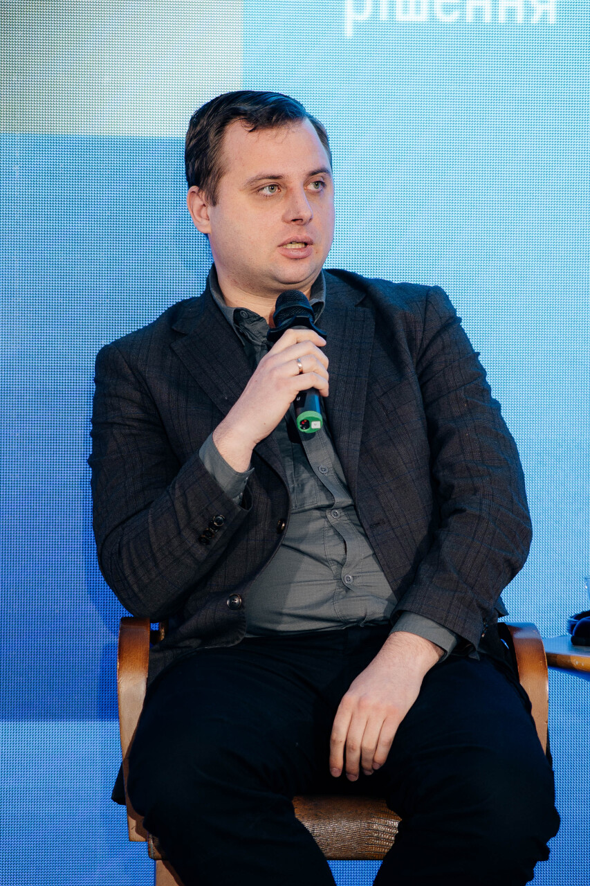85Z_0782.jpg