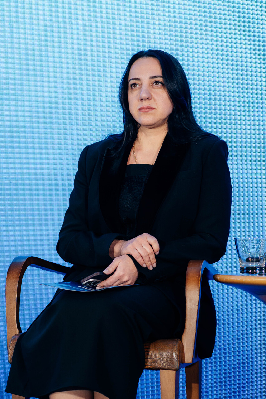 85Z_1279.jpg