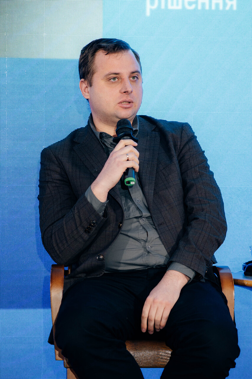 85Z_0787.jpg