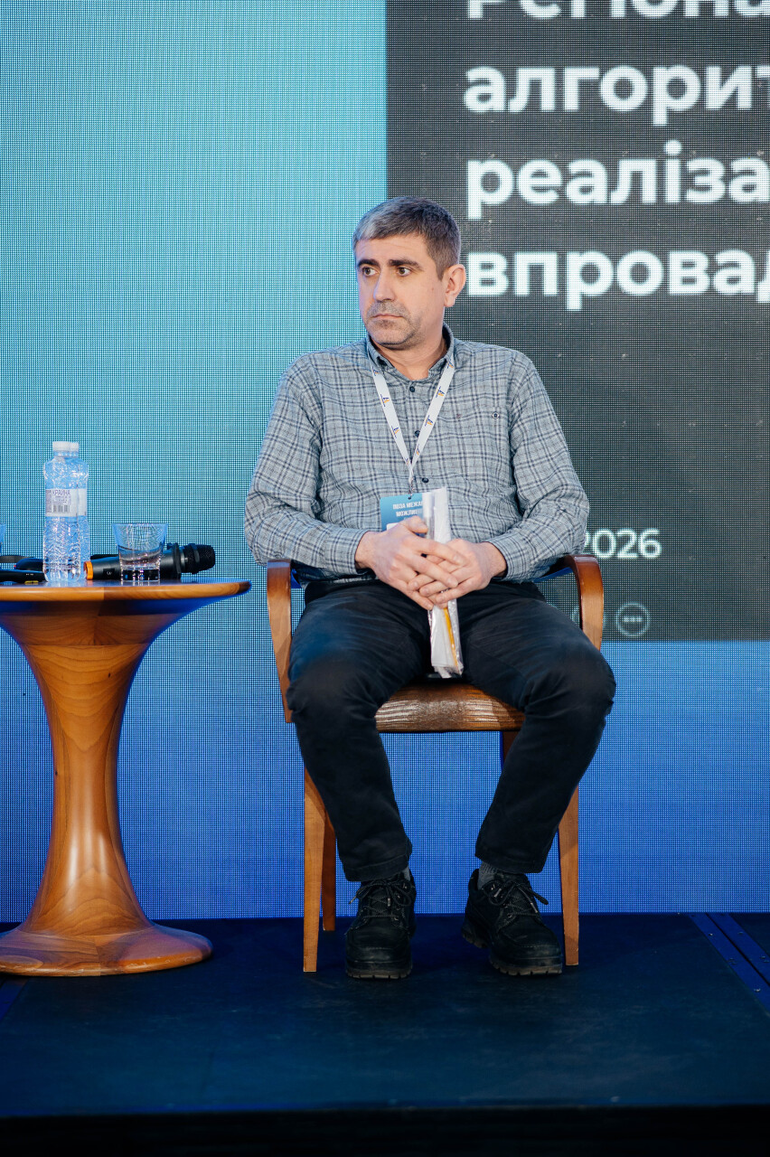 85Z_1167.jpg