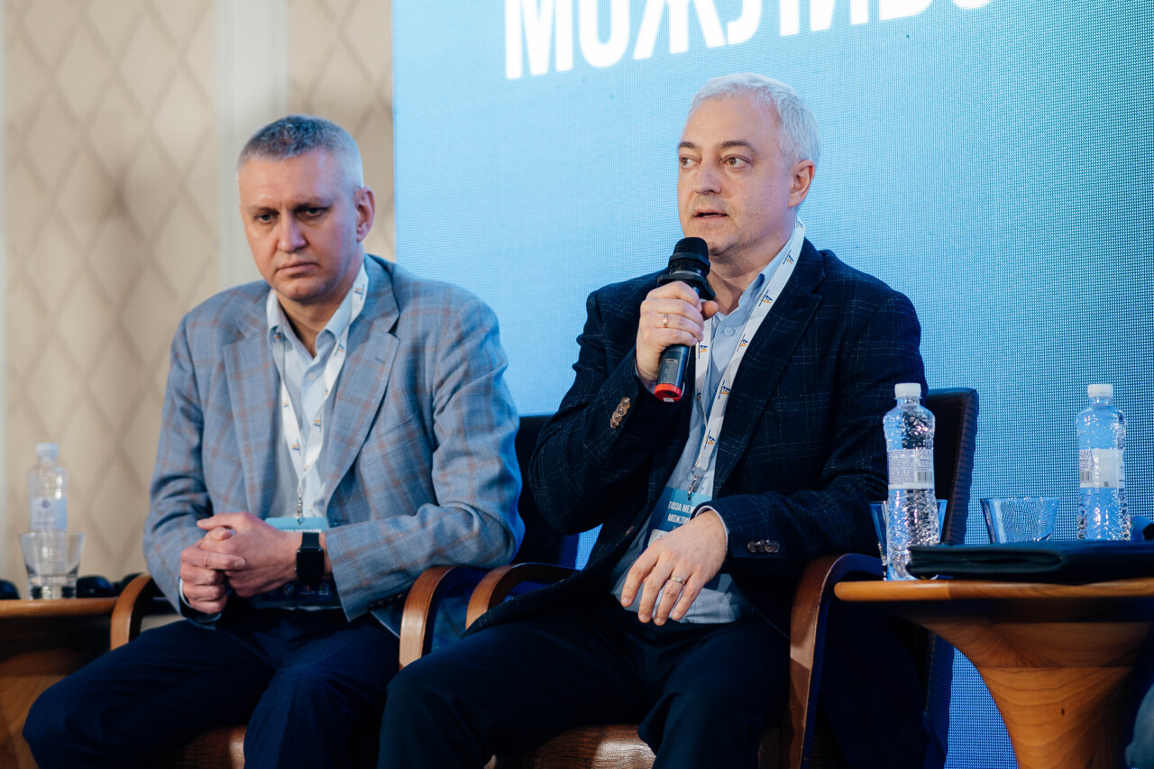 85Z_1017.jpg