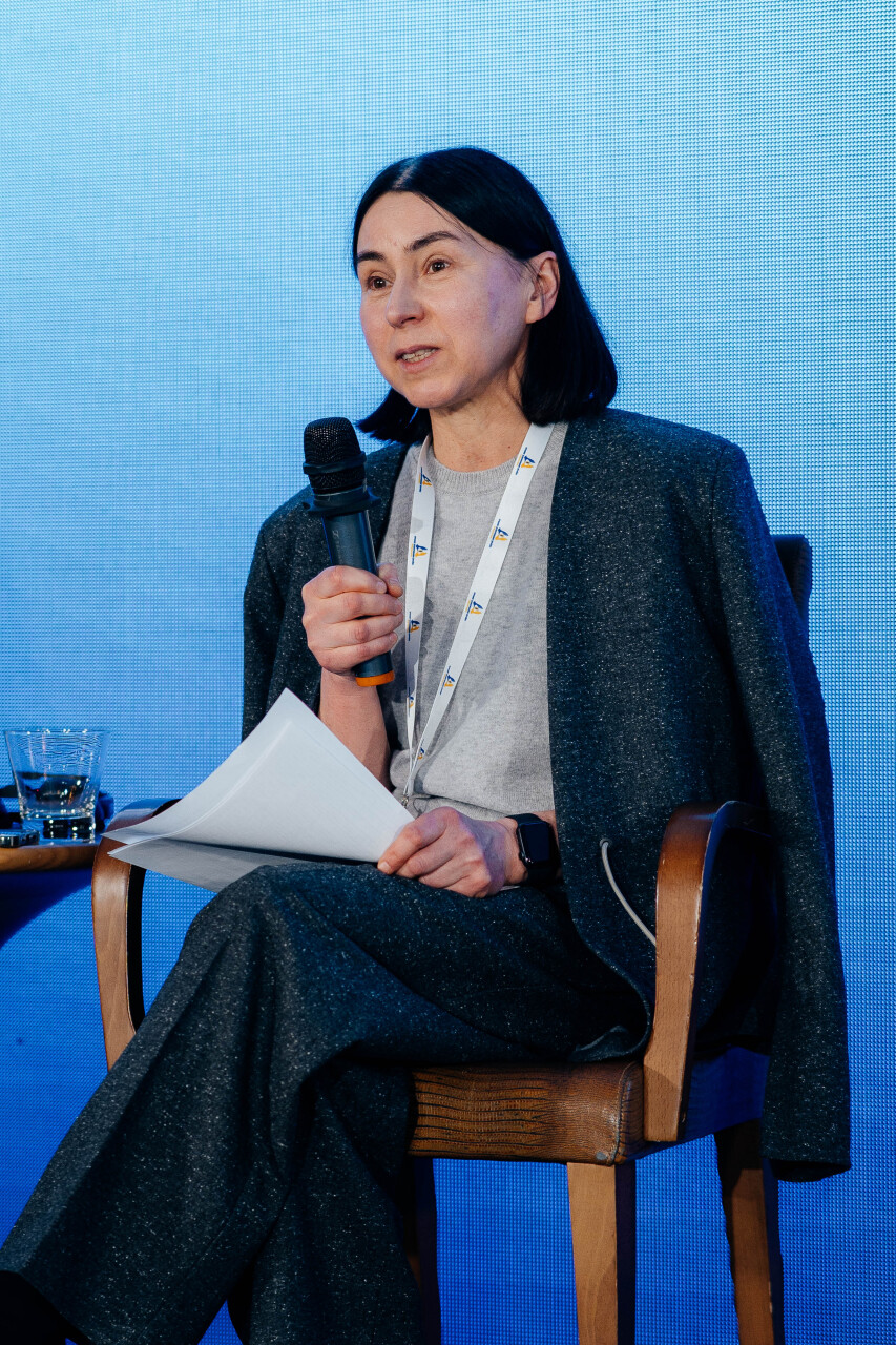 85Z_2130.jpg