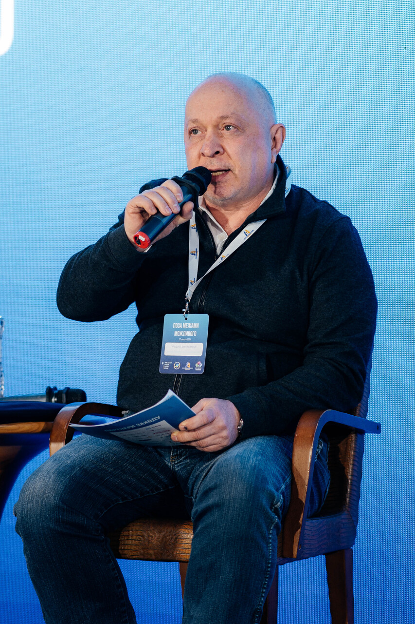 85Z_1060.jpg