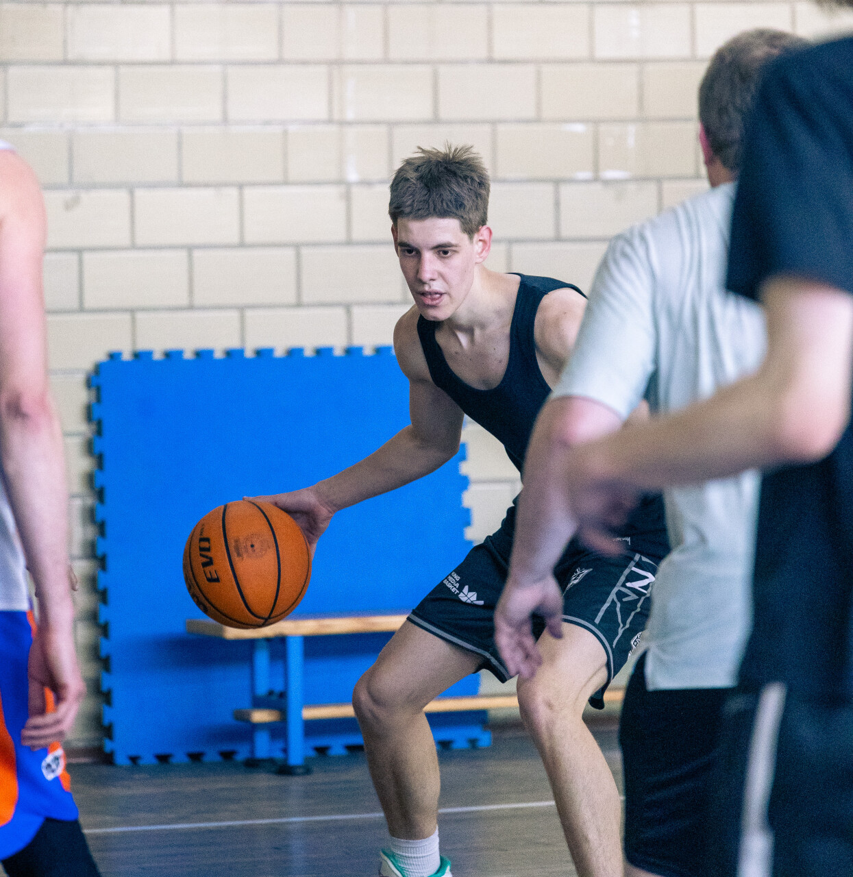 0E0A0303.jpg