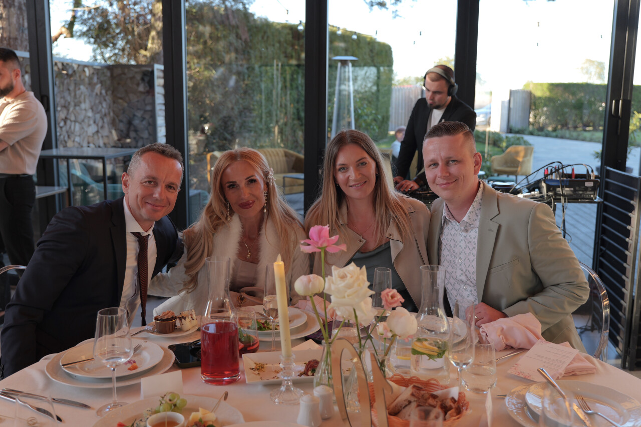 P1585262.jpg