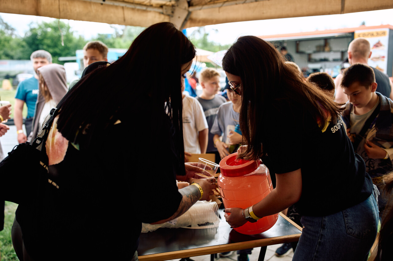 REJ217.jpg