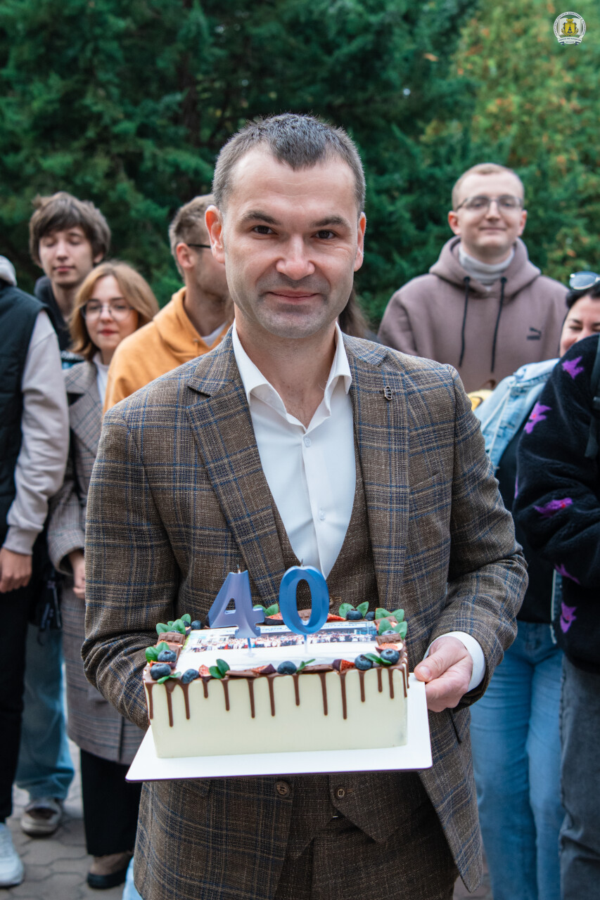 DSC_7049.jpg